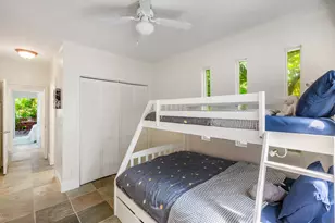 252 Lumahai Pl, Honolulu, HI 96825 - Photo 20