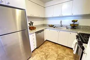 1650 Ala Moana Blvd, Honolulu, HI 96815 - Photo 10