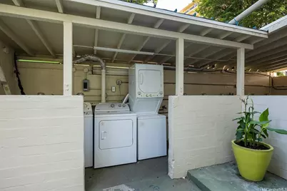 240 Liliuokalani Avenue #201, Honolulu, HI 96815 - Photo 10