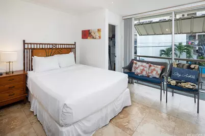 240 Liliuokalani Avenue #201, Honolulu, HI 96815 - Photo 4