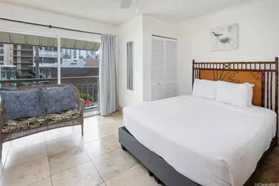 240 Liliuokalani Avenue #302, Honolulu, HI 96815 - Photo 4
