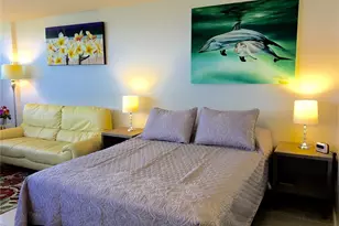 1700 Ala Moana Blvd, Honolulu, HI 96815 - Photo 2