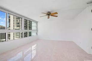 2421 Tusitala St, Honolulu, HI 96815 - Photo 2