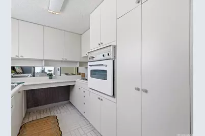 469 Ena Road #1901, Honolulu, HI 96815 - Photo 8