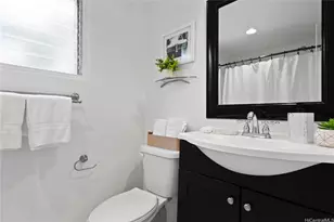 301 Kawaihae St, Honolulu, HI 96825 - Photo 14