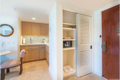 223 Saratoga Road #1421, Honolulu, HI 96815 - Photo 6