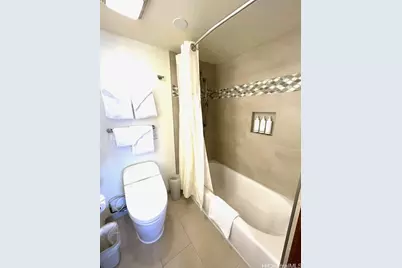 2470 Kalakaua Avenue #2401, Honolulu, HI 96815 - Photo 20