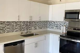 888 Kapiolani Blvd, Honolulu, HI 96813 - Photo 2