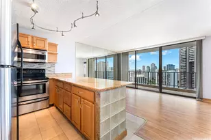 411 Hobron Ln, Honolulu, HI 96815 - Photo 2