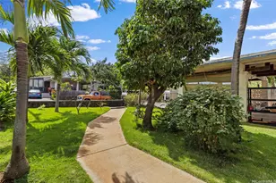 537 Kekupua St, Honolulu, HI 96825 - Photo 2