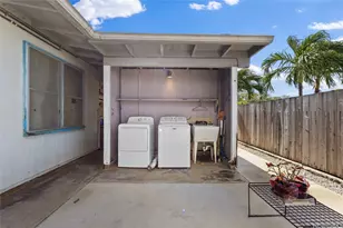 537 Kekupua St, Honolulu, HI 96825 - Photo 8