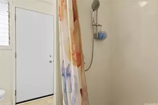 537 Kekupua St, Honolulu, HI 96825 - Photo 20