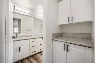 7018 Hawaii Kai Dr, Honolulu, HI 96825 - Photo 16