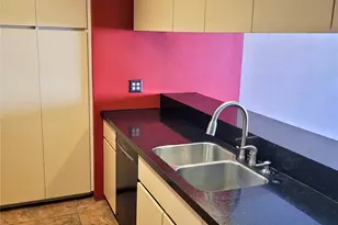 581 Kamoku St, Honolulu, HI 96826 - Photo 4