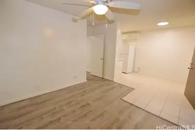 1120 Hassinger Street #107, Honolulu, HI 96822 - Photo 10