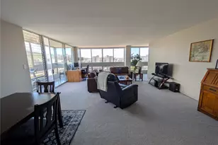 1212 Punahou St, Honolulu, HI 96826 - Photo 2