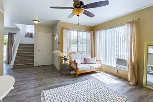 572 Mananai Pl, Honolulu, HI 96818 - Photo 8