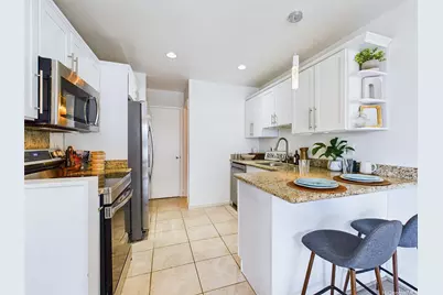 572 Mananai Place #20A, Honolulu, HI 96818 - Photo 2