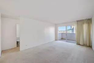 2421 Ala Wai Blvd, Honolulu, HI 96815 - Photo 18