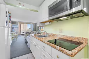 445 Seaside Ave, Honolulu, HI 96815 - Photo 6