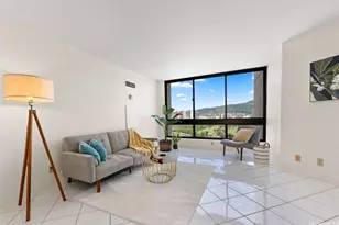 300 Wai Nani Way, Honolulu, HI 96815 - Photo 2