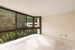 501 Hahaione St, Honolulu, HI 96825 - Photo 8