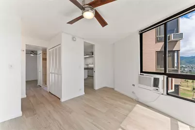 320 Liliuokalani Avenue #1802, Honolulu, HI 96815 - Photo 12