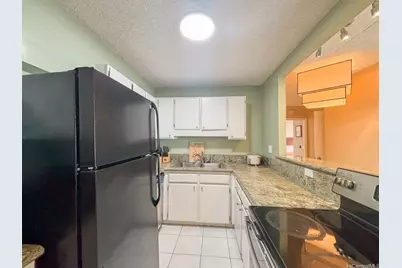 2240 Kuhio Avenue #3505, Honolulu, HI 96815 - Photo 4