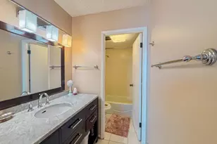 2240 Kuhio Ave, Honolulu, HI 96815 - Photo 8