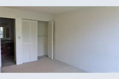 1687 Pensacola Street #504, Honolulu, HI 96822 - Photo 4