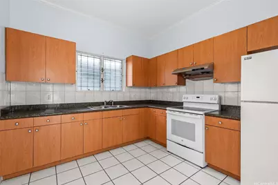 3261 Paliuli Street, Honolulu, HI 96816 - Photo 4