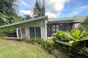 3246 Huelani Dr, Honolulu, HI 96822 - Photo 22