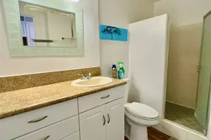 425 Ena Rd, Honolulu, HI 96815 - Photo 10