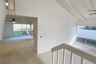 971 Wainiha St, Honolulu, HI 96825 - Photo 2