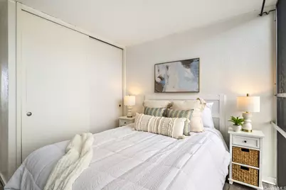 1702 Kewalo Street #801, Honolulu, HI 96822 - Photo 8