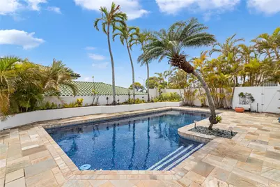 2039 Laukahi Street, Honolulu, HI 96821 - Photo 4