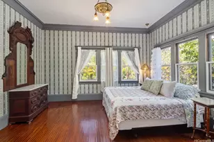 2001 Vancouver Dr, Honolulu, HI 96822 - Photo 10