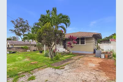 910 Peach Street, Wahiawa, HI 96786 - Photo 6
