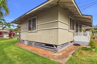 910 Peach St, Wahiawa, HI 96786 - Photo 20