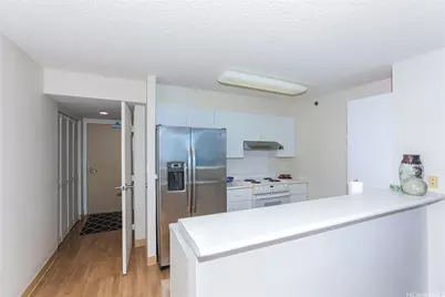 [Address not provided], Honolulu, HI 96814 - Photo 6