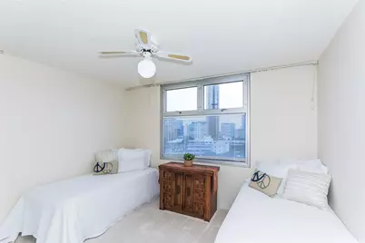 [Address not provided], Honolulu, HI 96814 - Photo 10