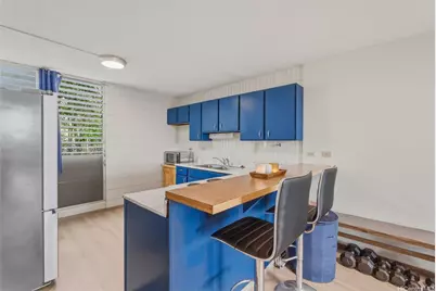1524 Pensacola Street #318, Honolulu, HI 96822 - Photo 4