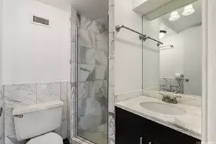 225 Queen St, Honolulu, HI 96813 - Photo 16