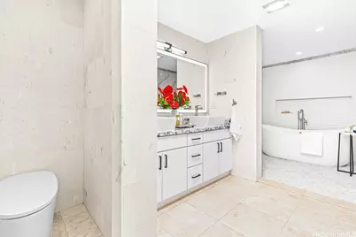 916 Hunakai Street, Honolulu, HI 96816 - Photo 18