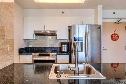 3009 Ala Makahala Place #1505, Honolulu, HI 96818 - Photo 2