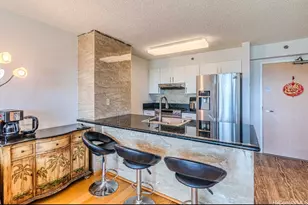 3009 Ala Makahala Pl, Honolulu, HI 96818 - Photo 1