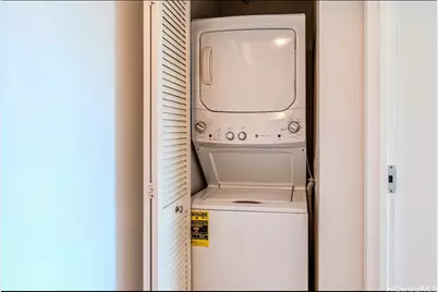 3009 Ala Makahala Place #1505, Honolulu, HI 96818 - Photo 4