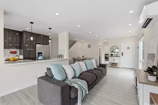 355 Opihikao Pl, Honolulu, HI 96825 - Photo 8