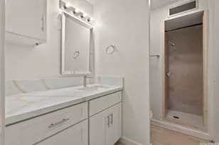 1650 Kanunu St, Honolulu, HI 96814 - Photo 6