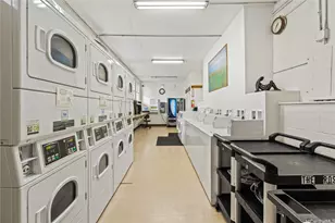 445 Kaiolu St, Honolulu, HI 96815 - Photo 18